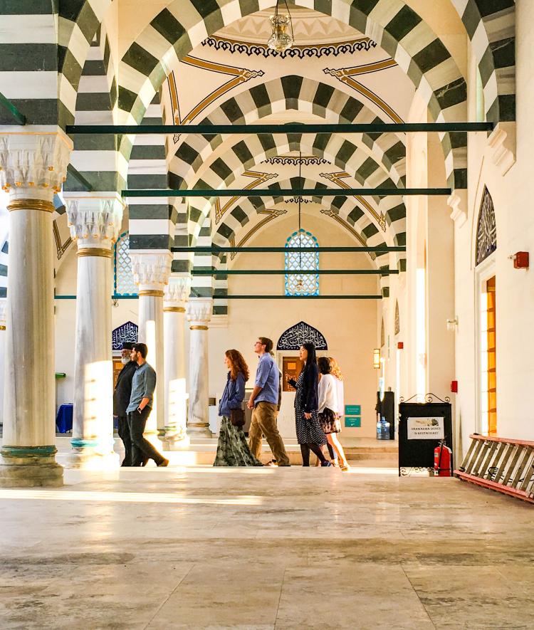 Muslim Student Association Visits Mosque